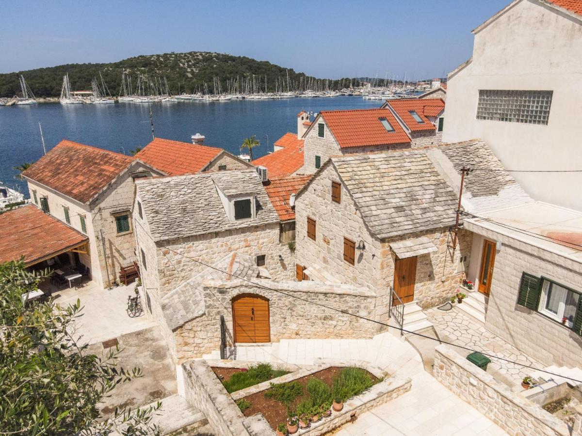 Apartments Mediteraneo Rogoznica Rogoznica (Sibenik-Knin) Exterior foto
